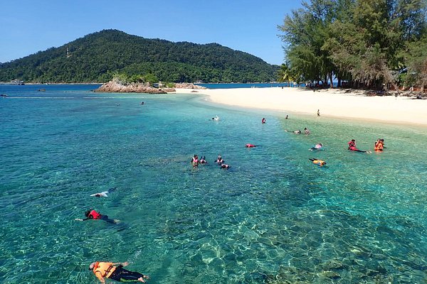 Tempat Menarik Terbaik Pantai Penarik Terengganu
